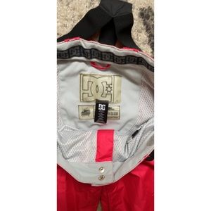 DC Women’s Snowpants